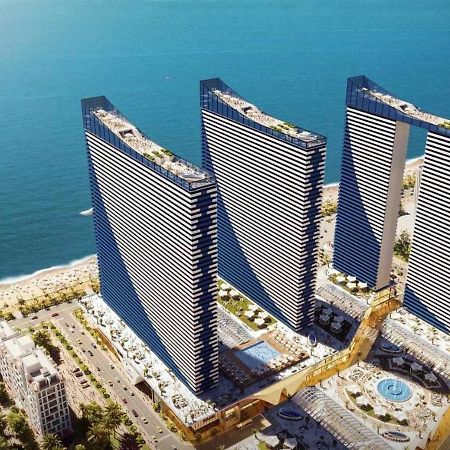 Orbi City Suites Батуми Экстерьер фото