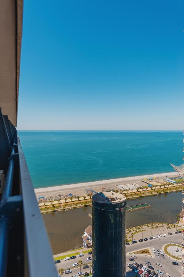 Orbi City Suites Батуми Экстерьер фото