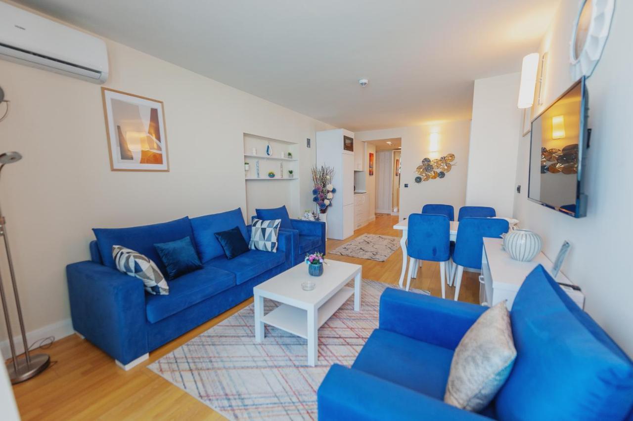 Orbi City Suites Батуми Экстерьер фото